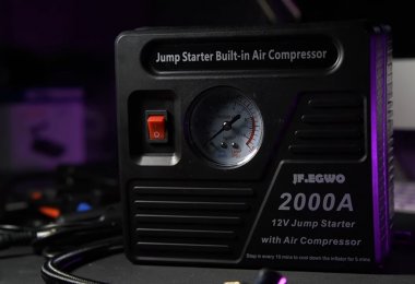 JumpStarter и компрессор 4-в-1 JF.EGWO, 20000мач / Прилежный китайский работяга